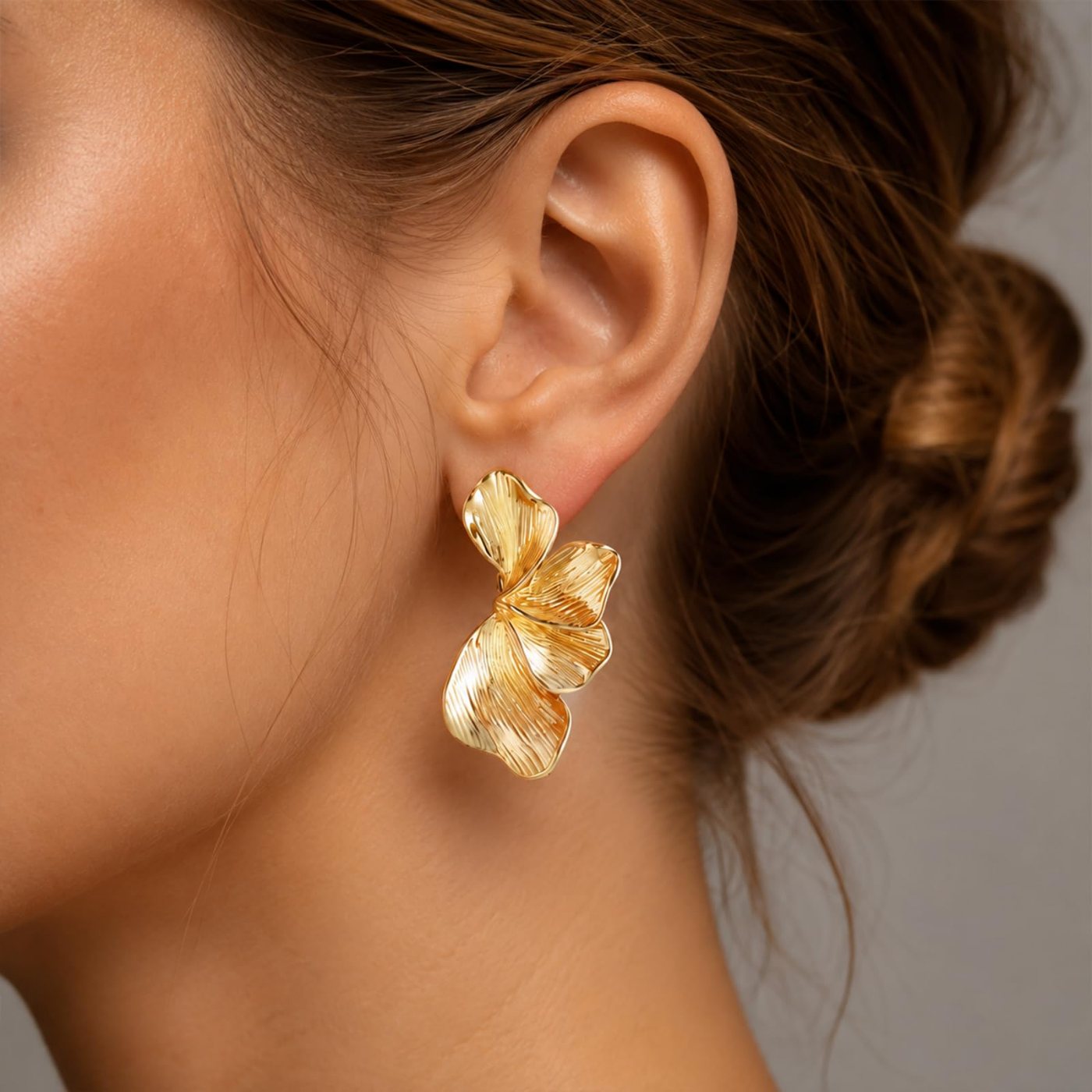 YUJIE Flower Clip-On Earrings, view 4