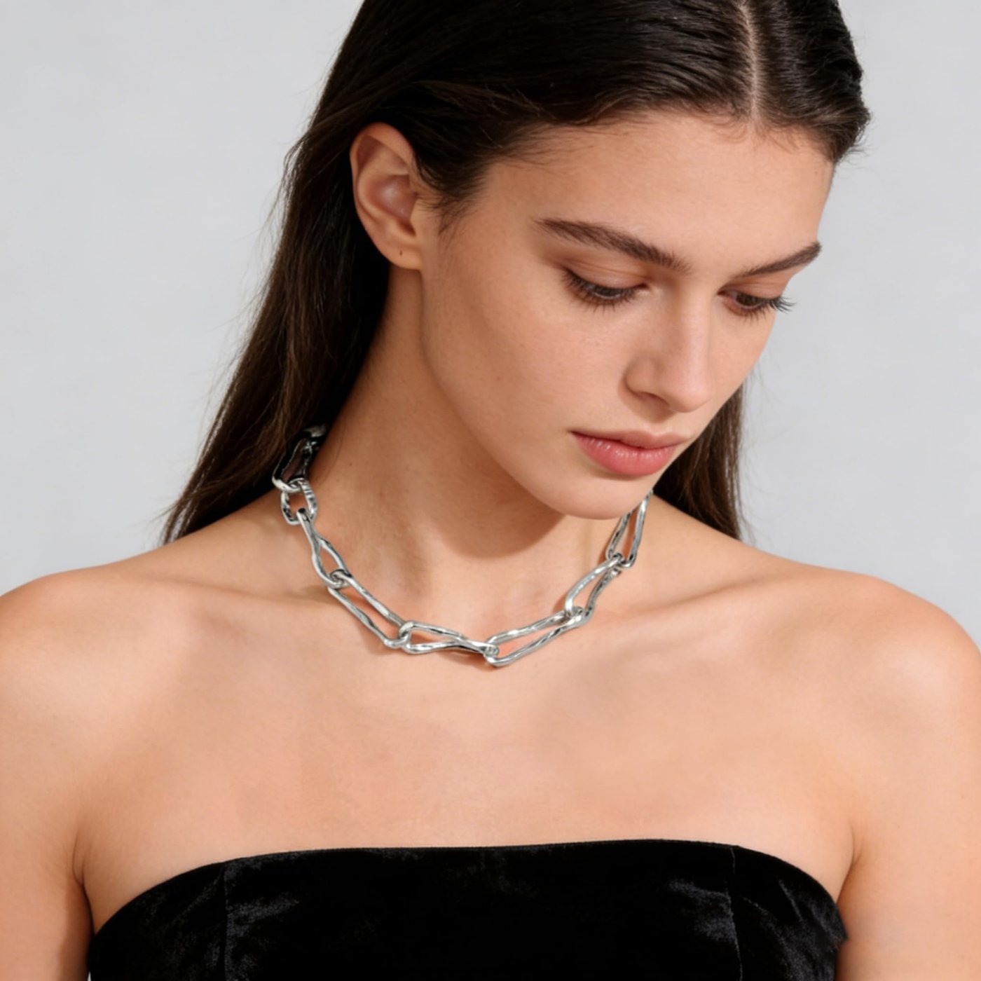 YUJIE Link Choker, view 4