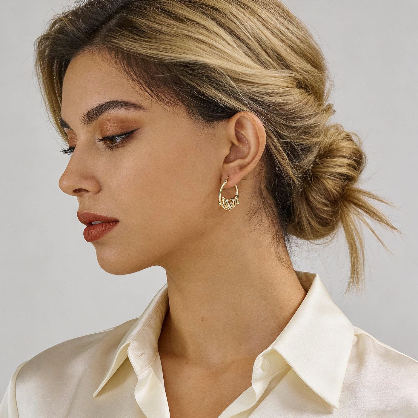 YUJIE Mom Heart Hoops, view 3