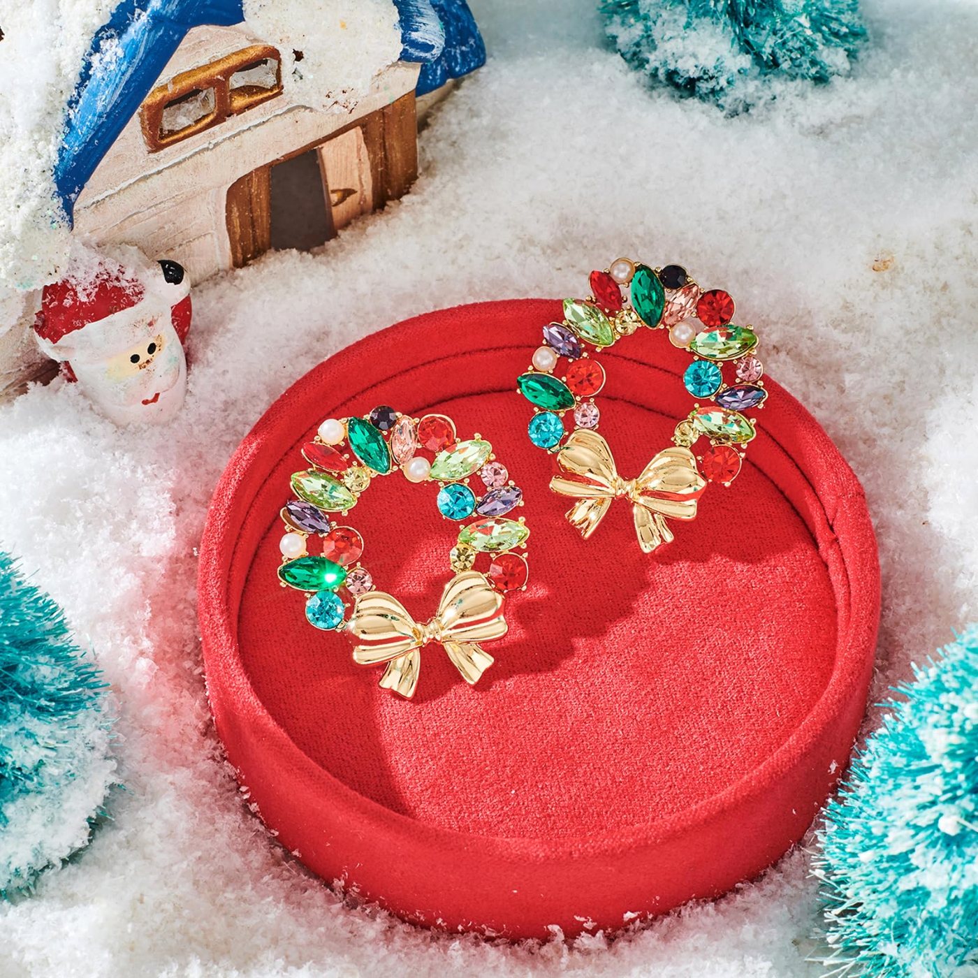YUJIE Wreath Hoops, second view